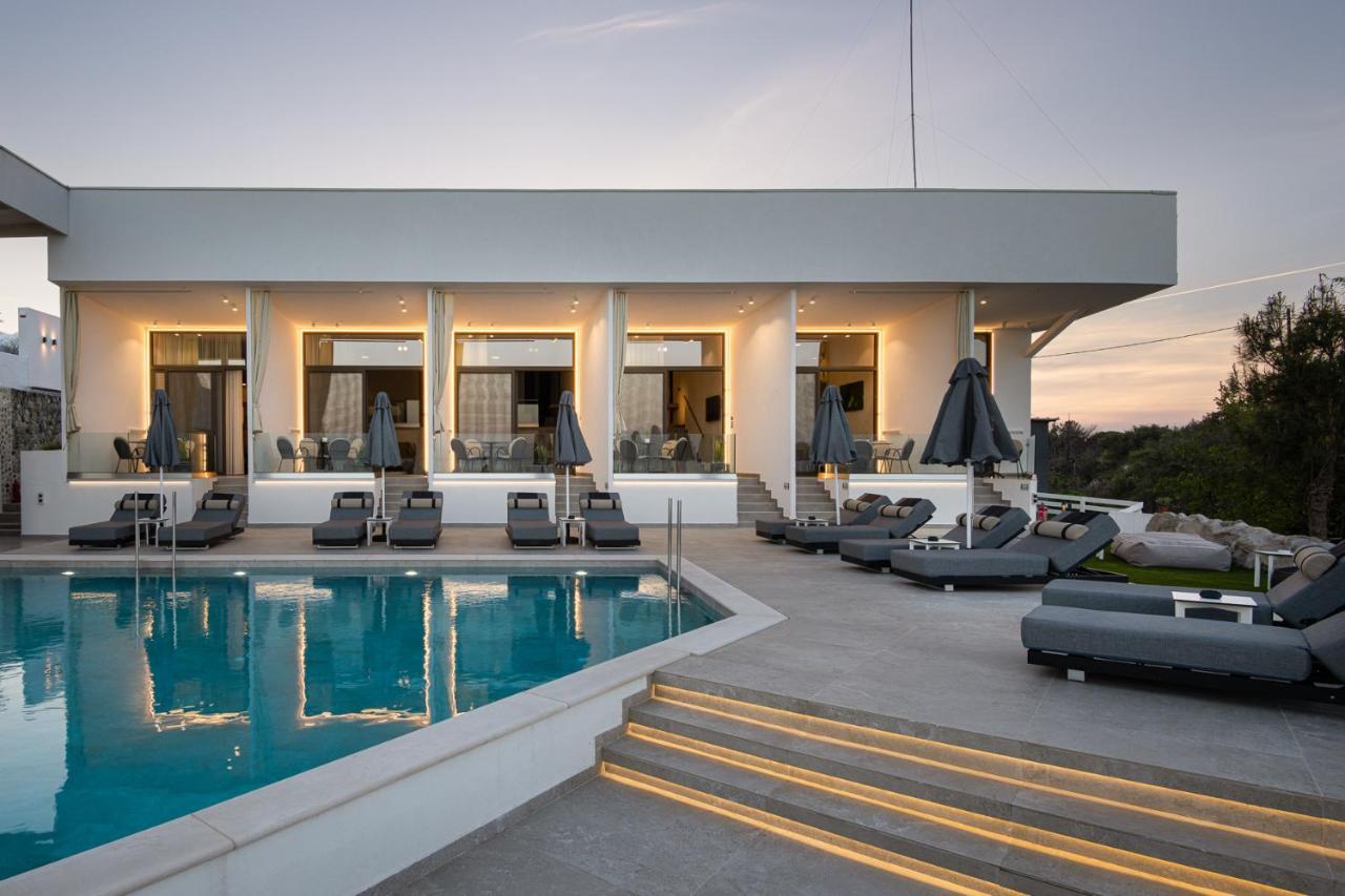 Akrotiri Olympus Luxury Suites - Adults Only Plaka Litochorou Exterior foto