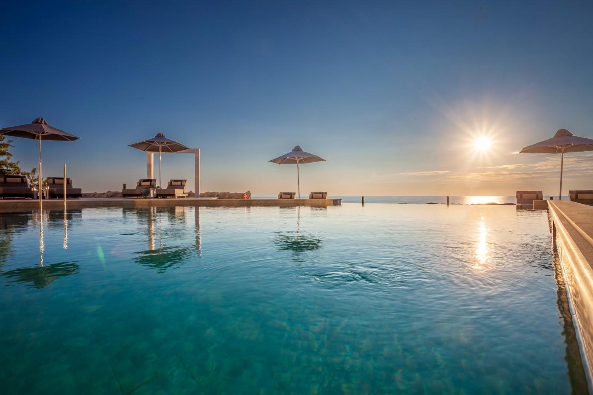 Akrotiri Olympus Luxury Suites - Adults Only Plaka Litochorou Exterior foto